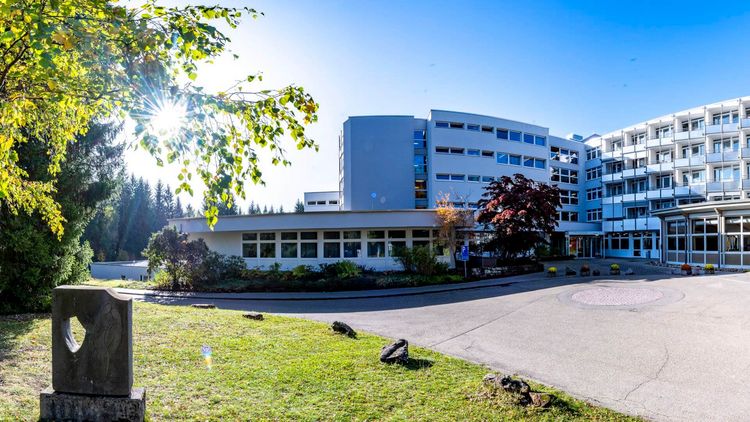 Post-COVID-Reha in der MEDICLIN Albert Schweitzer Klinik / Baar Klinik