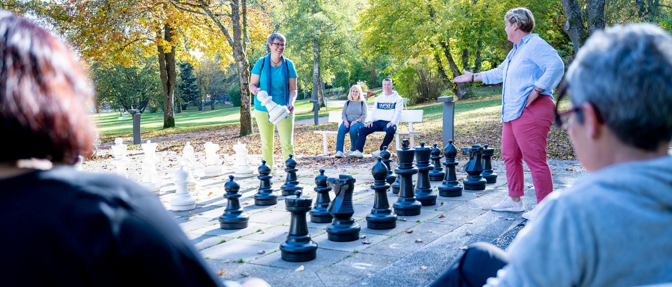 Schach spielen im Freien