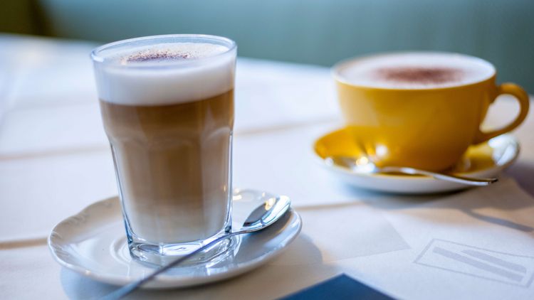 Kaffee trinken im MediCafé