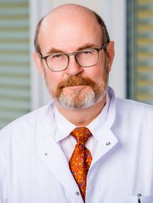 Dr. med. Franz van Erckelens